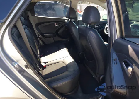 2013 Hyundai Tucson Gls z USA, uszkodzony, nr VIN KM8JU3AC8DU742563